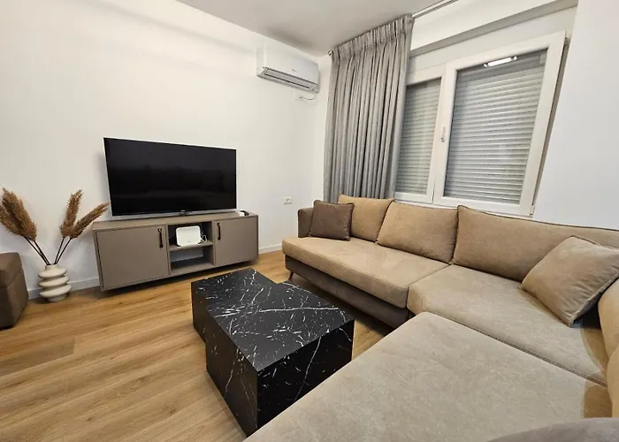 Elois Luxury Apartamento Tirana