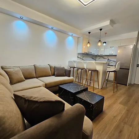 Elois Luxury Apartment *