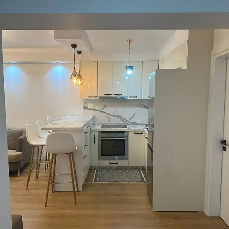 Elois Luxury Apartamento Tirana