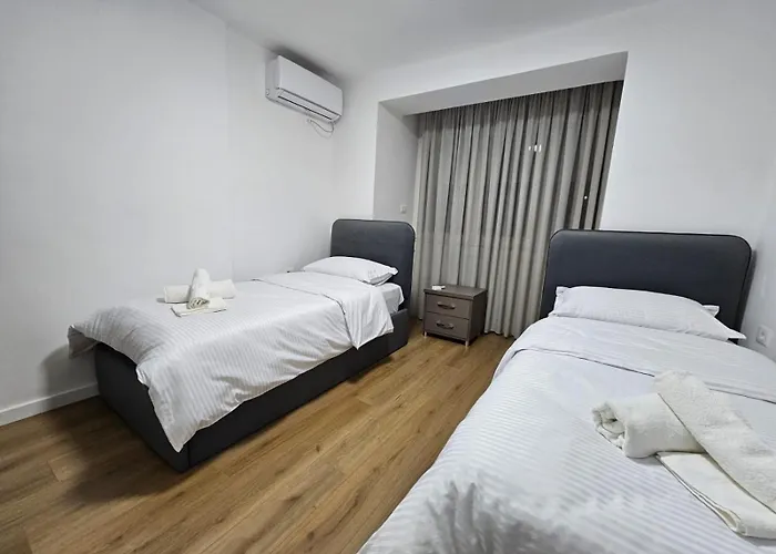 Elois Luxury 티라나